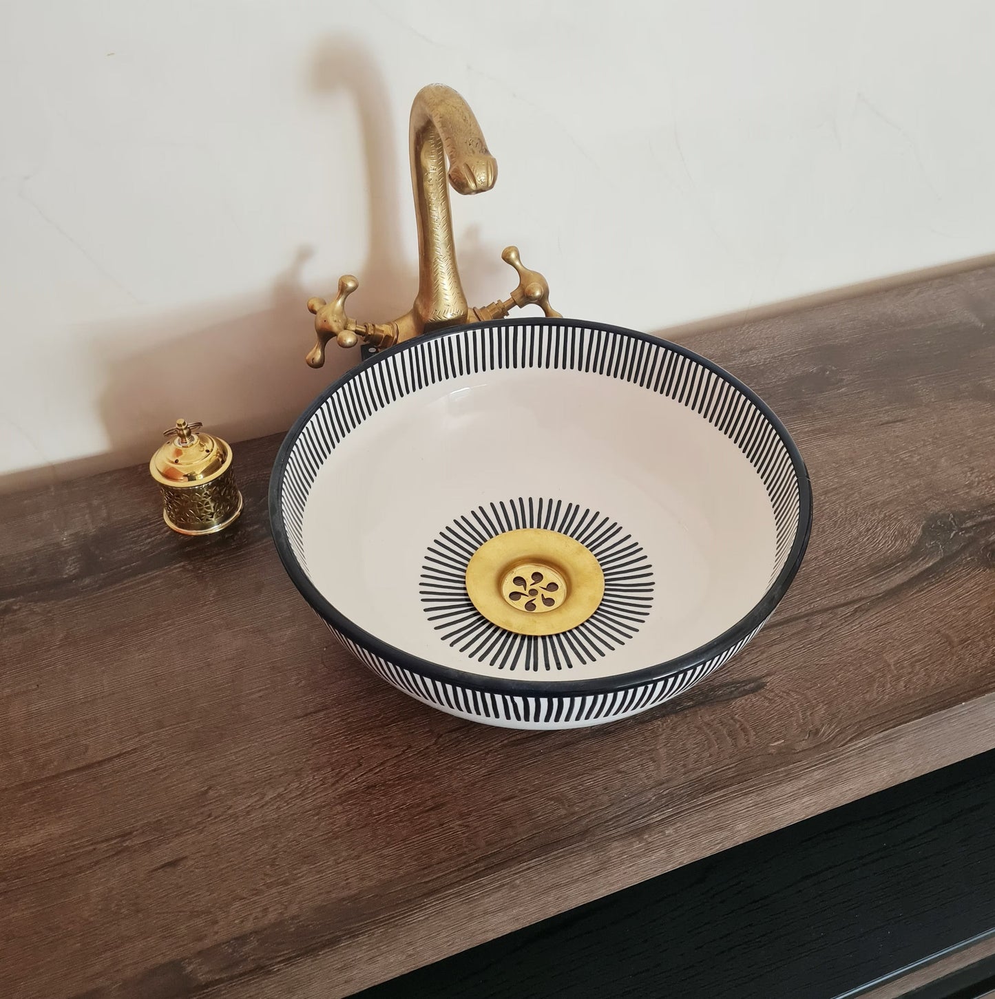 Vasque marocaine pour salle de bain | Lavabo en céramique style zellige de salle de bain  | Black and white sink bowl  #38